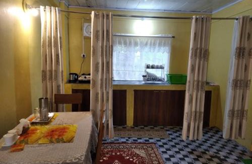Darjeeling House | Quiet stay