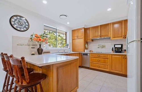 Terrigal House | Quiet Terrigal Family Retreat, Minutes to Beach