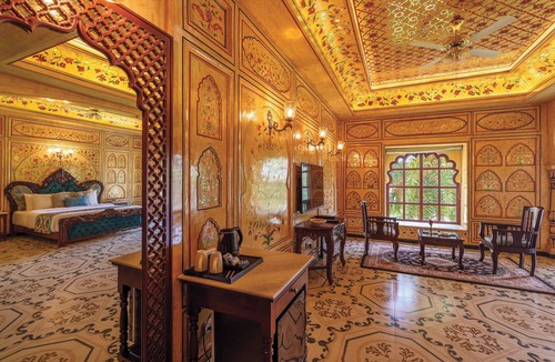 Chomu Hotel | R Chandras Palace