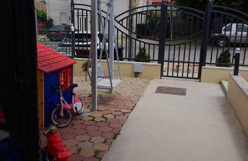 Eforie Sud Apartment | R i A N A 4