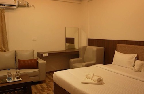 Kolar Hotel | R2B GRAND RAYAN RAM BHAVAN