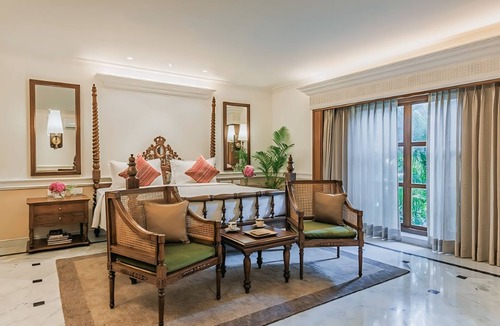 Phool Bagan Hotel | Raajkutir - IHCL SeleQtions