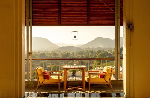 Delwara Hotel | Raas Devigarh, Udaipur