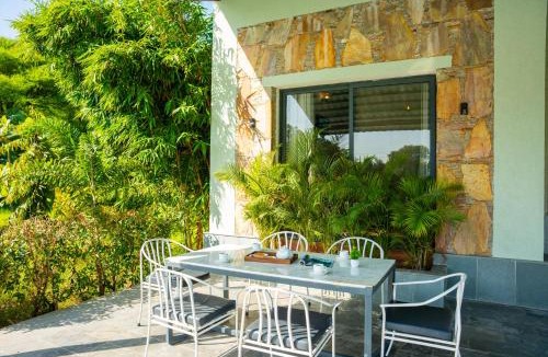 Bedla Villa | Raas Stays by ELIVAAS 4-BHK Retreat With Private Pool, Gardens, Lounge & Scenic Aravali Views