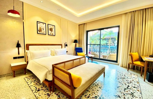Sangavi Hotel | Radisson Blu Plaza Resort & Convention Centre Karjat