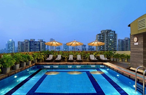 Malad West Hotel | Radisson Mumbai Goregaon