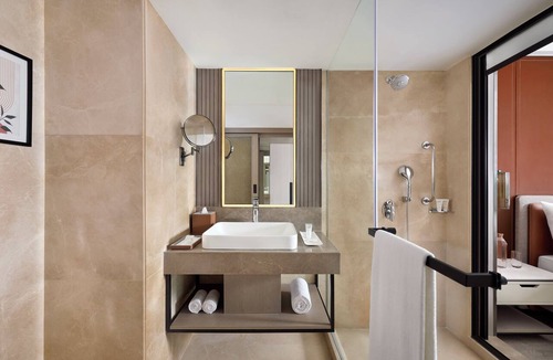 Malad West Hotel | Radisson Mumbai Goregaon