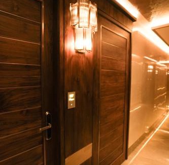 Changanacherry Hotel | raj Regent kurichy