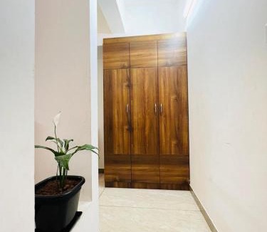 Karunya Nagar Hotel | Raja Residency Near isha Foundation Adiyogi