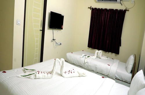 Kalapettai Hotel | Rajabala Residency
