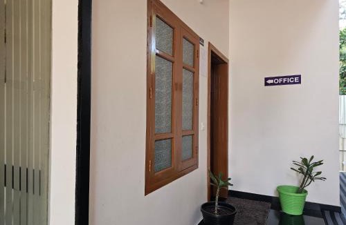 Karunagappally Hotel | Rajadhani Apartment