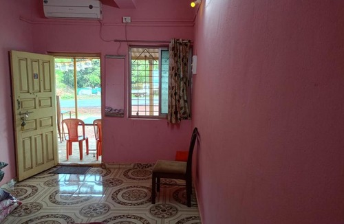 Ratnagiri Bed & Breakfast | Rajanigandha Homestay