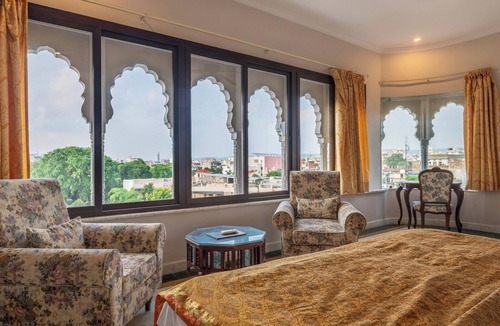Adarsh Nagar Hotel | Rajasthan Palace - A Heritage Boutique Hotel in Jaipur