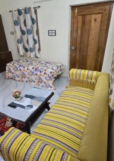 Tirupati Apartment | Rajeswari home stay 1bhk Ac