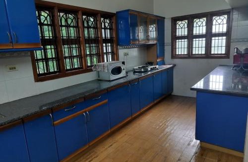 Inna Ski Chalet | Rajmata Nivas