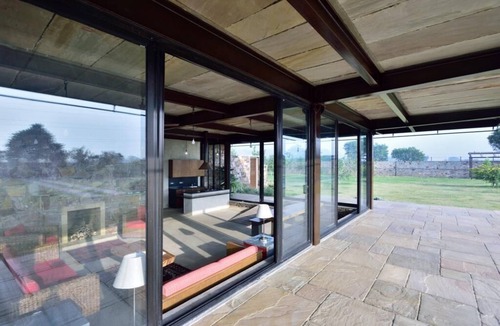 Behror House | RajNikas Farm- Charming 2 BR Pet friendly Glass house farm with private pool