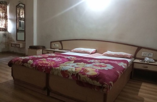 Ahmedabad Hotel | Rajshree Hotel