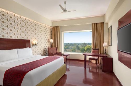 Jaipur Hotel | Ramada by Wyndham Jaipur Jaisinghpura