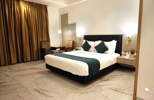 Shahjahanpur Hotel | Ramada by Wyndham Neemrana