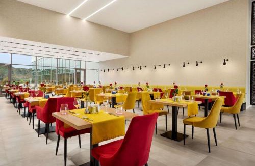 Tirgu Jiu Hotel | Ramada by Wyndham Targu Jiu