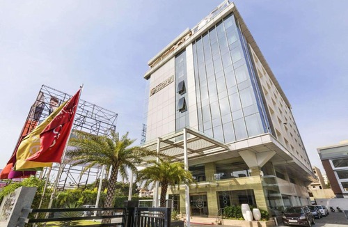 Domlur Hotel | Ramada Encore Domlur Bangalore