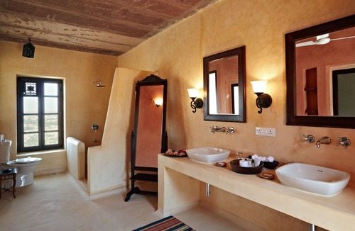 Sapotra Hotel | Ramathra Fort