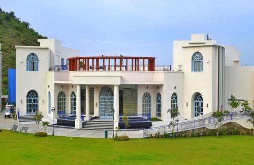 Udaipur Resort | Ramee Royal Resort & Spa - Udaipur