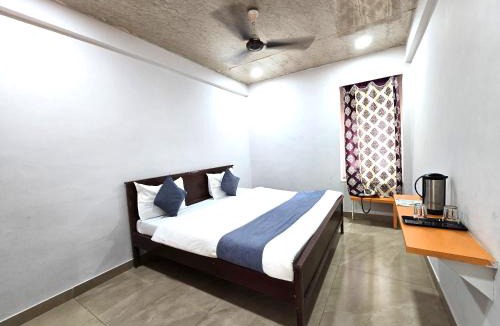 Mount Abu Hotel | Ramma TheHotel - 200 mtrs from Nakki Lake