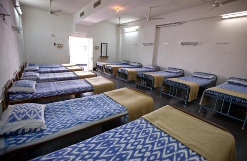 Ramoji Film City Bed & Breakfast | Ramoji Sahara Shared Accommodation