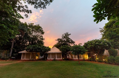 Sawai Madhopur RV Rental | Ranthambore Tiger Resort by Park Tree