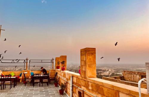 Amar Sagar Pol Hotel | Ratan Villa