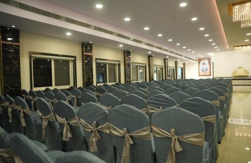 Rajahmundry Hotel | Ravi Convention Centre