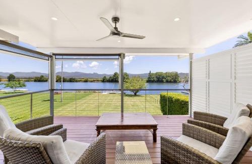 South Murwillumbah House | Reflections on the Tweed