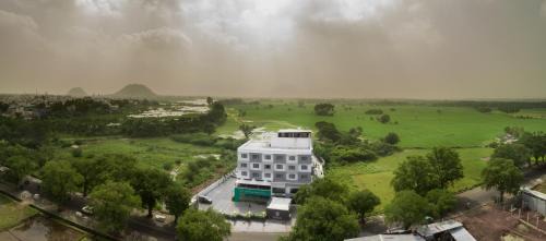 Palani Hotel | Regency Palani by GRT Hotels