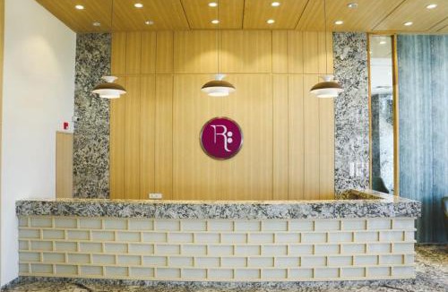 Pardi Hotel | Regenta Central Harsha Vapi