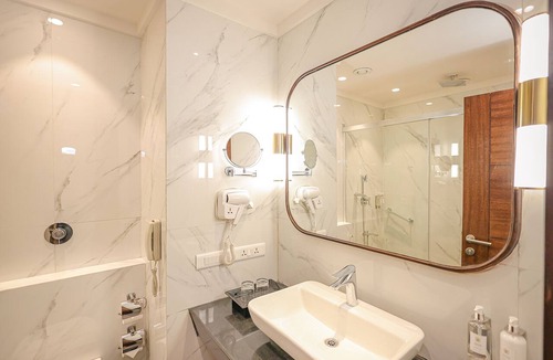 Dehradun Hotel | Regenta Dehradun by Royal Orchid Hotels Limited