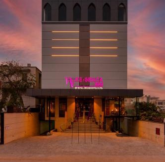 Adarsh Nagar Hotel | Regenta Inn Jaipur, Adarsh Nagar
