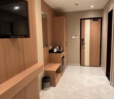 Adarsh Nagar Hotel | Regenta Inn Jaipur, Adarsh Nagar