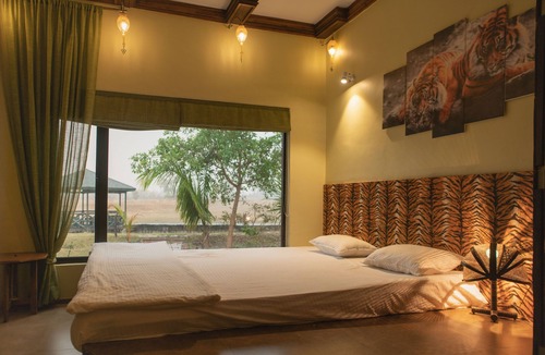 Avarghani Hotel | Regenta Resort Aranyaani