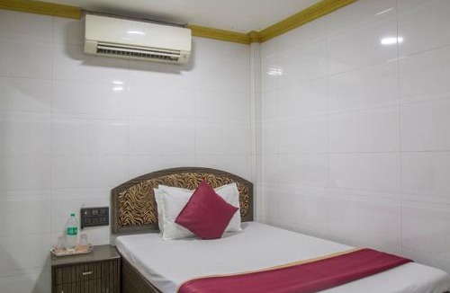Masjid Bandar House | RELAX GUEST HOUSE