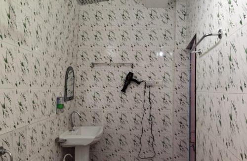 Bagdogra Hotel | Relax Hotel