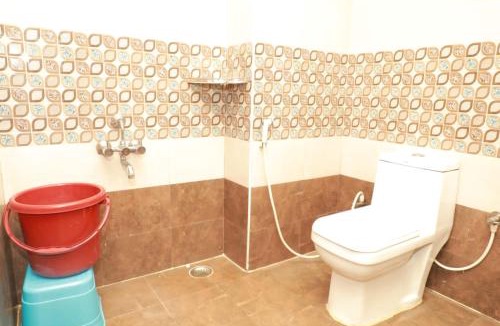 Thalayathimund Hotel | Relax Residency Ooty - Near Coonoor Road