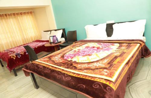 Thalayathimund Hotel | Relax Residency Ooty - Near Coonoor Road