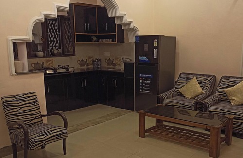 Dehradun House | Repose in the Himalayan Range of Exotic India!