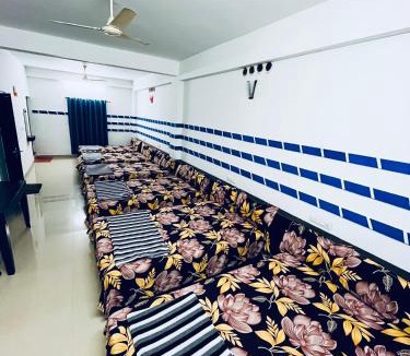 Thekkady House | Restinn Homestay