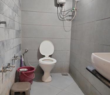 Rajpipla Apartment | Reva Homestay