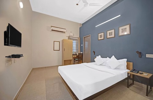 Nanganallur Hotel | RG Suites Nanganallur