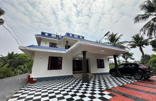 Tiruvalla Apartment | Richard's Affordable Homestay -4BHK