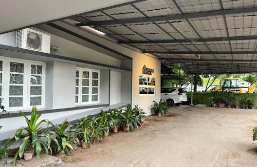 Madurai House | Richard Villa - Luxury Room in a Home Stay, Madurai