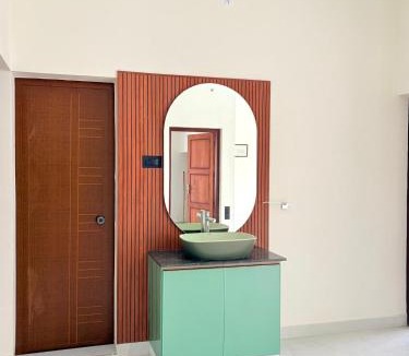 Kayamkulam Apartment | Riddhi Home Stay at Kayamkulam 3BHK,AC,Private Apartment